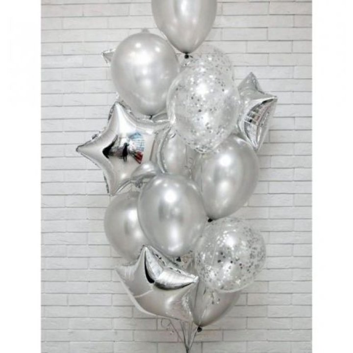 Фонтан шаров "Сильвер мун" в Северодвинске