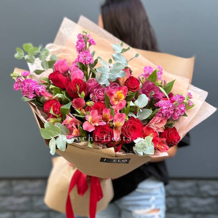 Дизайнерский букет №3 в Северодвинске