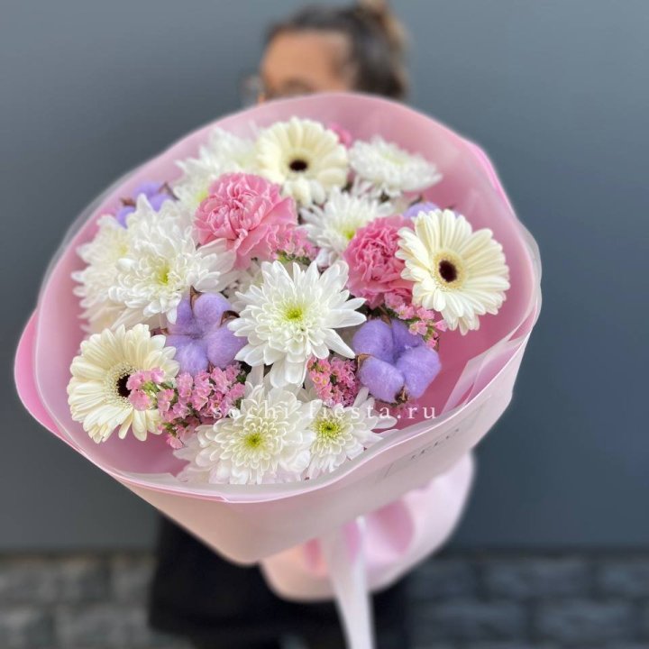Букет цветов "Пинк спринг" в Северодвинске