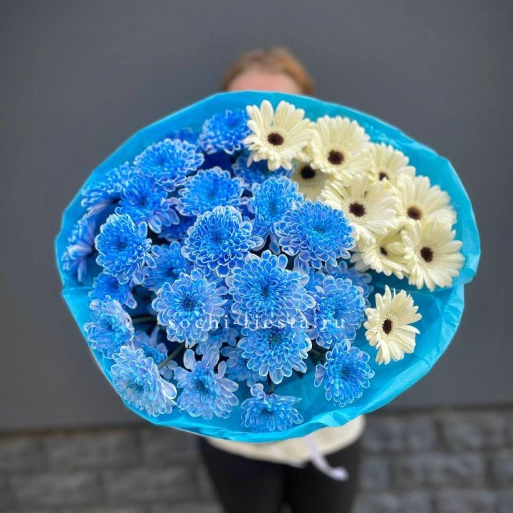 Букет хризантем и гербер в Северодвинске