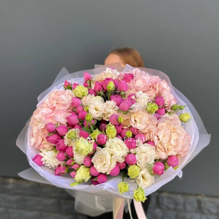  Букет  гортензий и Мисти в Северодвинске