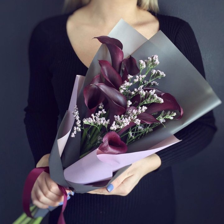 Букет фиолетовых калл в Северодвинске