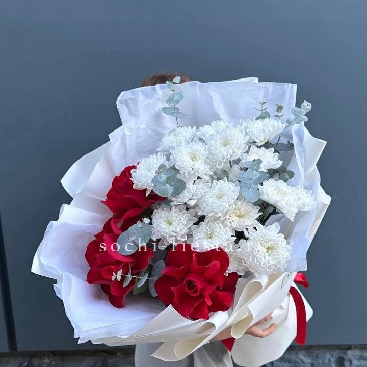 Дуо розы и хризантемы в Северодвинске