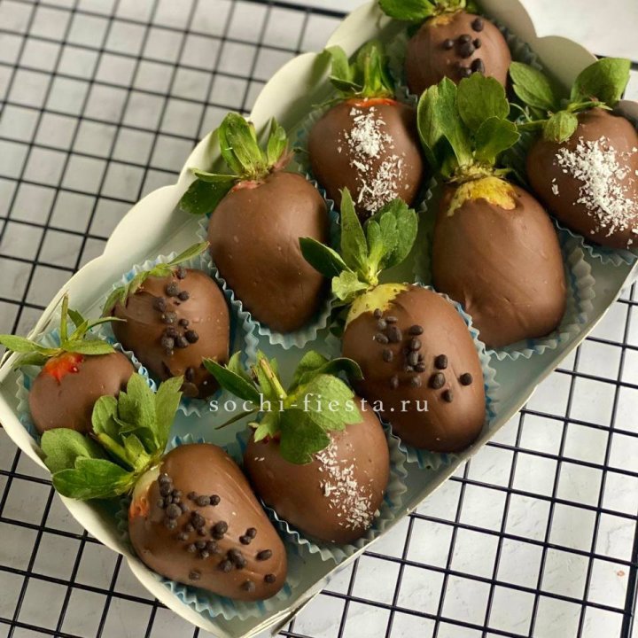 Клубника в шоколаде 10 ягод в Северодвинске