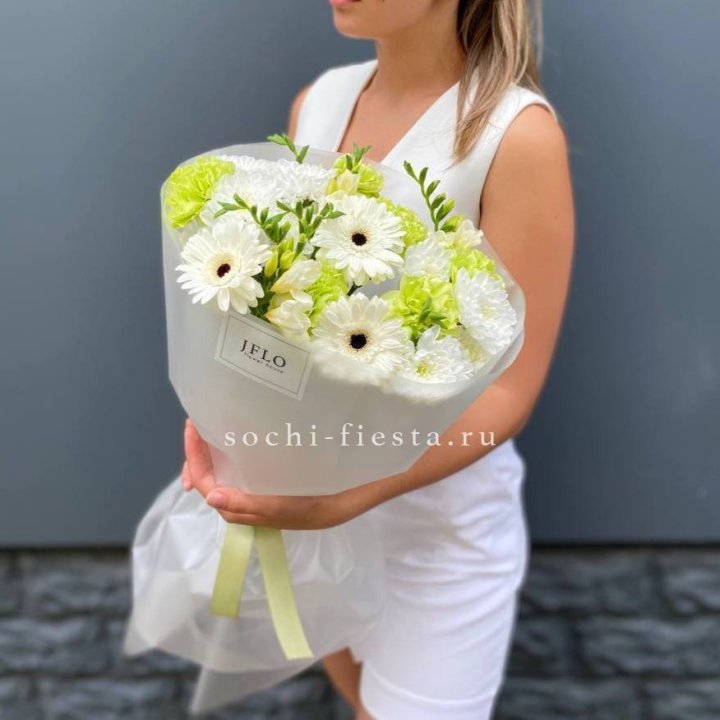 Букет "Джиржи фловерс" в Северодвинске