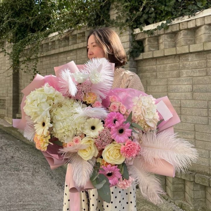 Дизайнерский букет "Валенсия" в Северодвинске