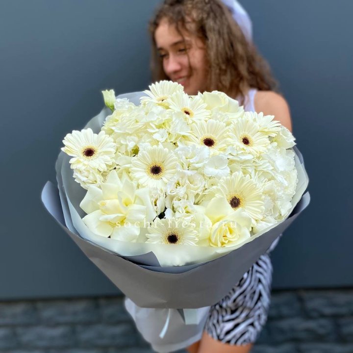  Букет "Вайт люксур" в Северодвинске