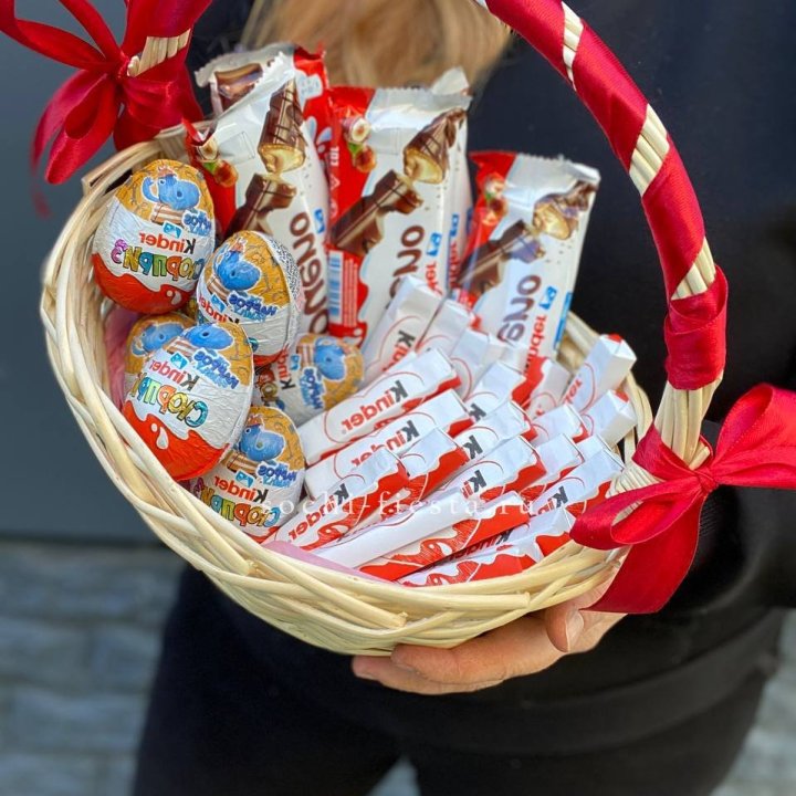 Корзина с киндерами  в Северодвинске