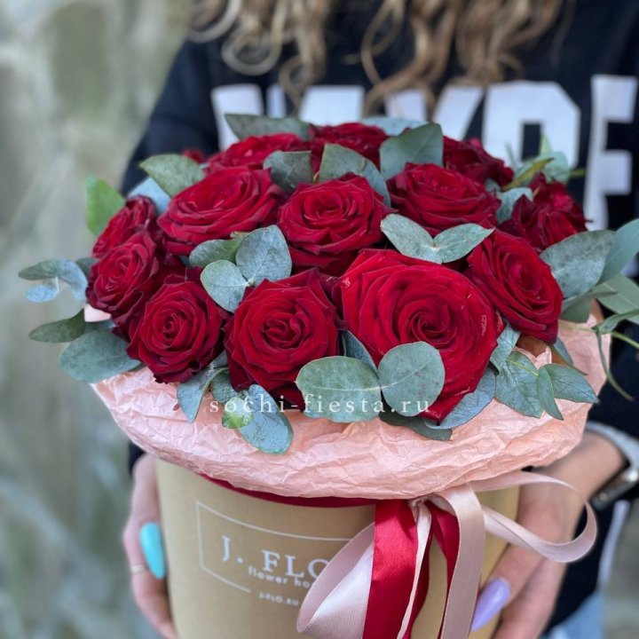 21 Красная роза в боксе №1 в Северодвинске