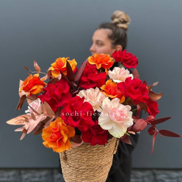 Авторский бокс "Роксана" в джутовом кашпо в Северодвинске