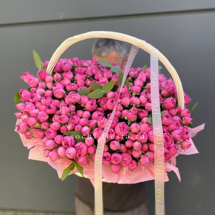 Корзина роз Мисти Баблс 101 в Северодвинске