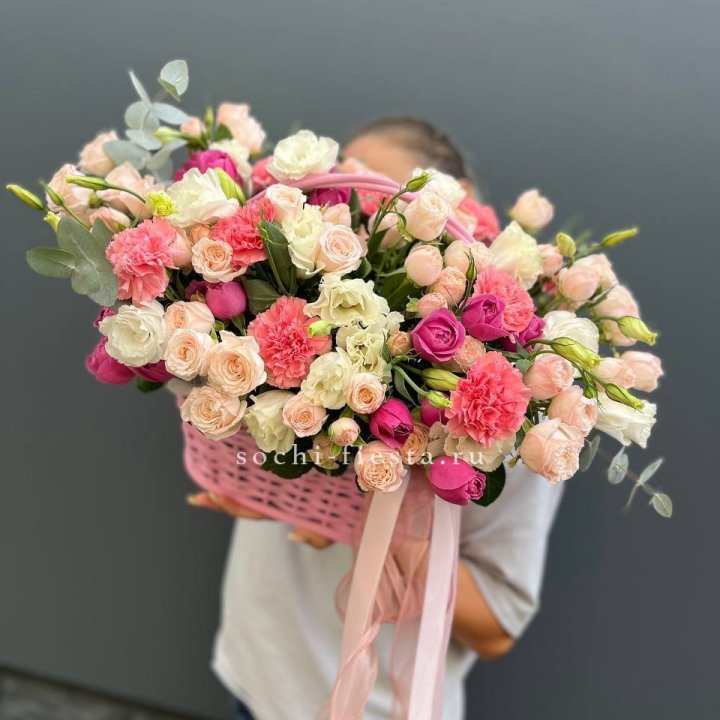 Цветочная корзина "Флоренция" в Северодвинске