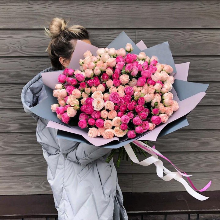 55 роз микс кустовых в Северодвинске