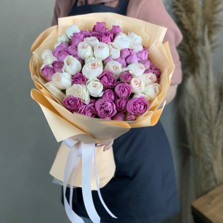 Букет кустовых роз Джулиана в Северодвинске