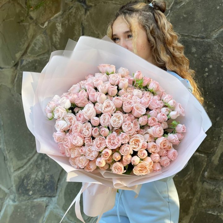 45 роза бомбастик Крем в Северодвинске