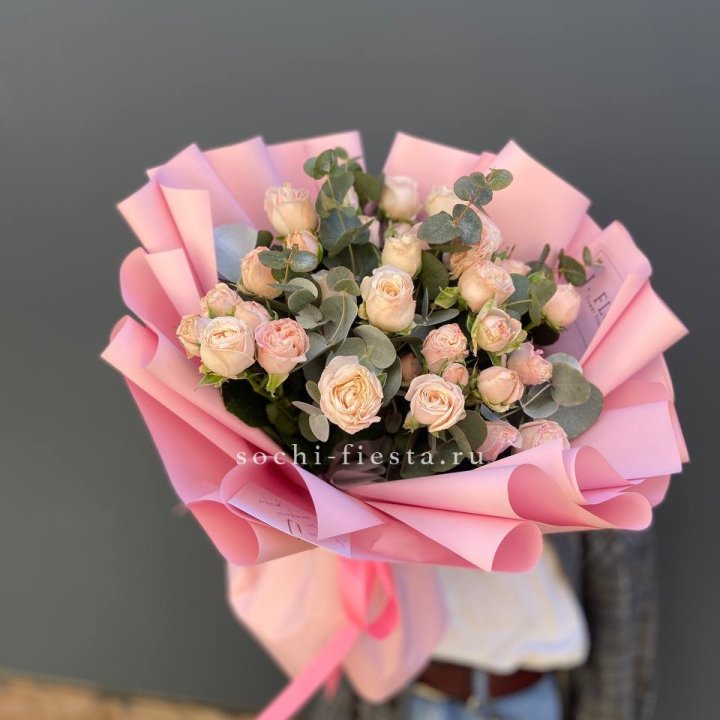 Букет пионовидных роз Cute Love в Северодвинске