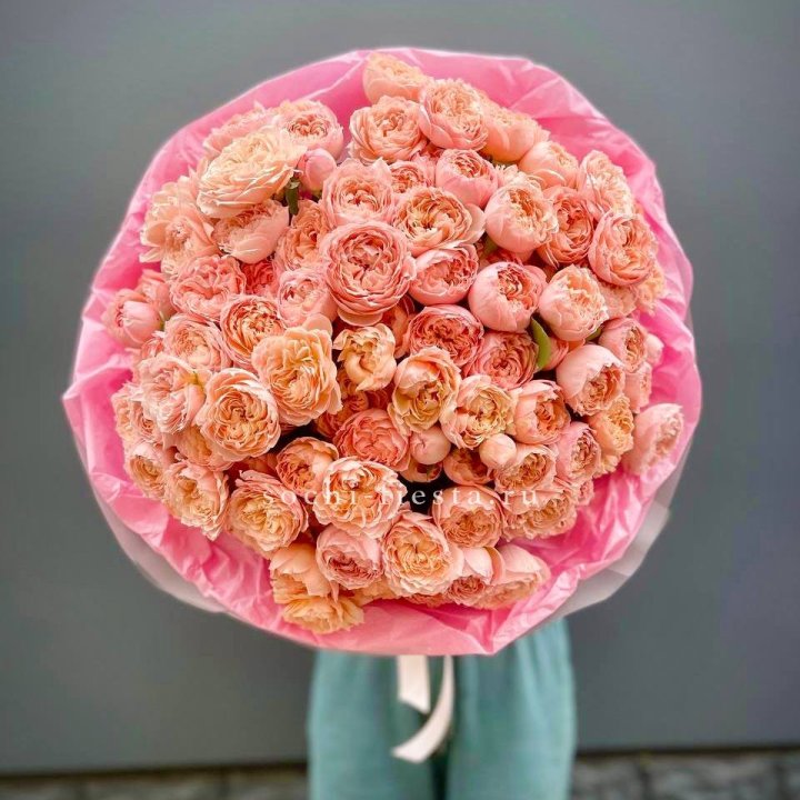 Букет кустовых пионовидных роз Джульетта "Принцесса" в Северодвинске