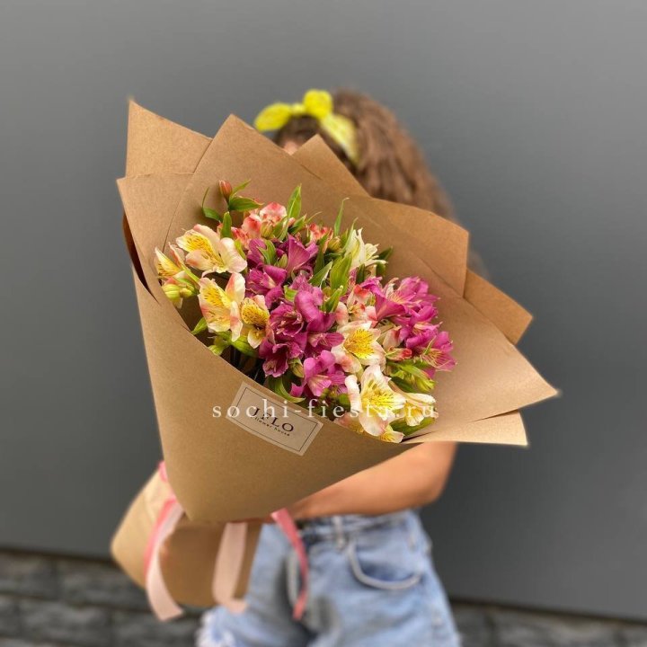 Альстромерии в крафте в Северодвинске