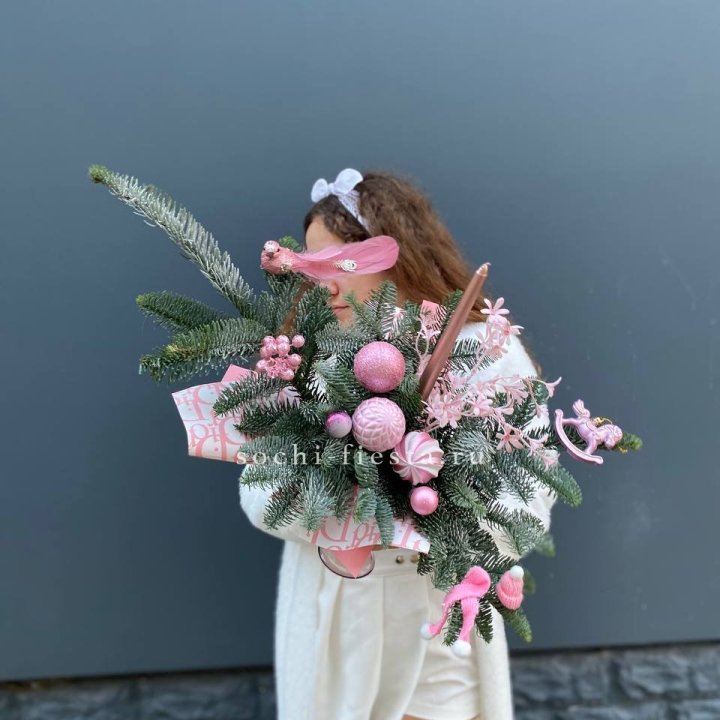 Композиция бокал розовый в Северодвинске