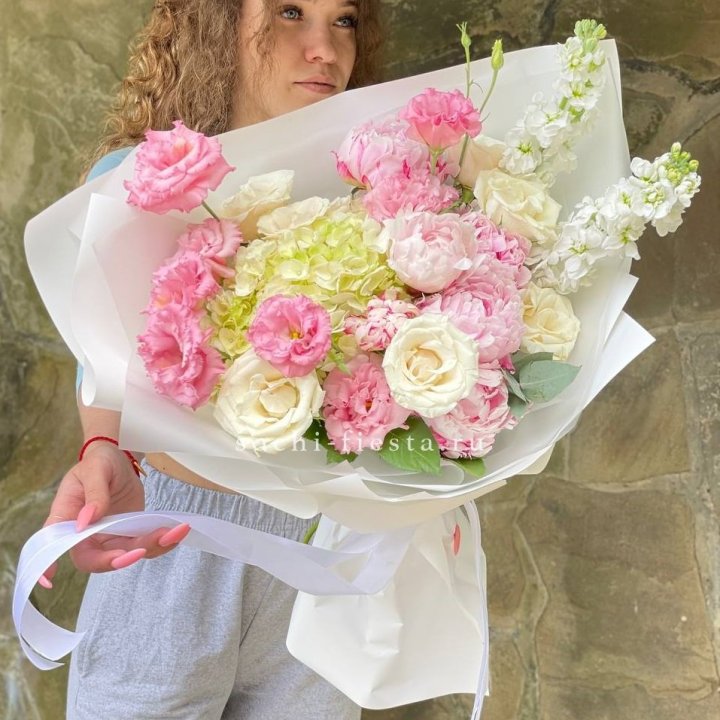 Букет с пионами №3 в Северодвинске
