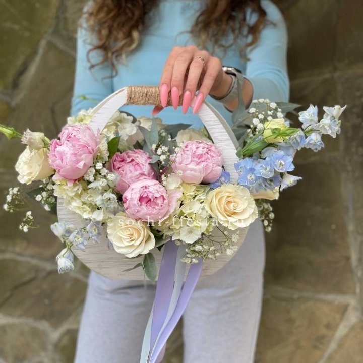 Ящик с пионами в Северодвинске