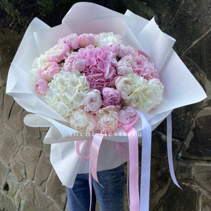 Букет "Пионы и Гортензии" в Северодвинске