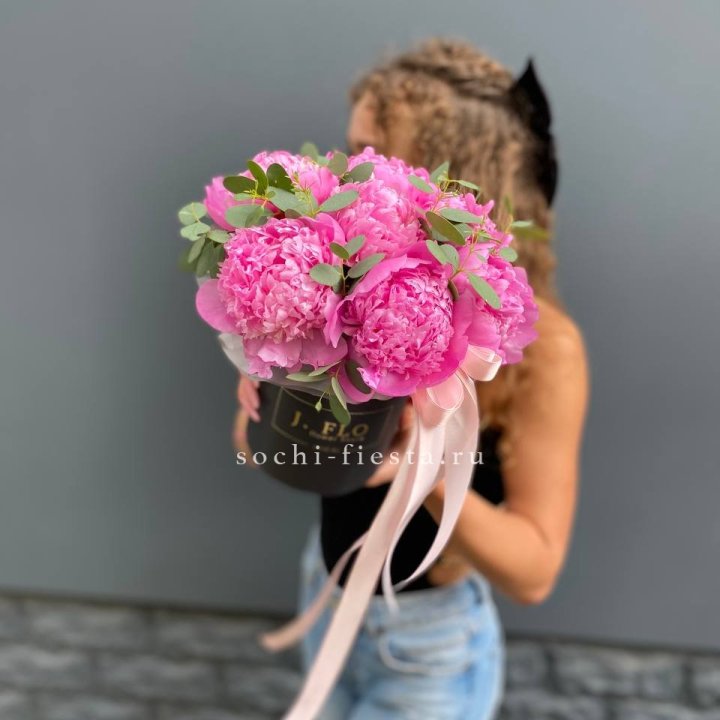 Дизайнерский цилиндр "Фломени" в Северодвинске