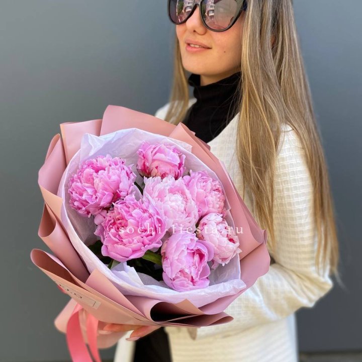 7 пионов в оформлении в Северодвинске