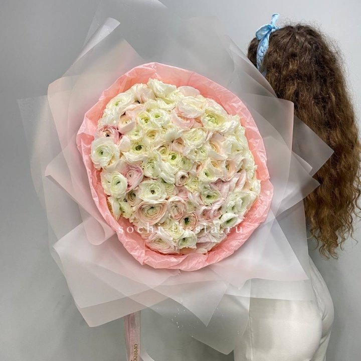 113 ранункулюсов  в Северодвинске