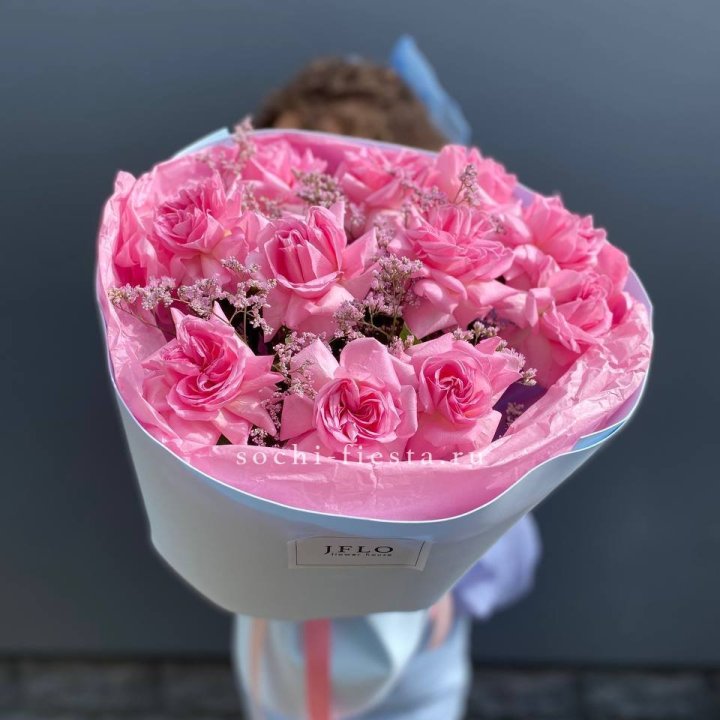 Букет французских розовых роз  в Северодвинске