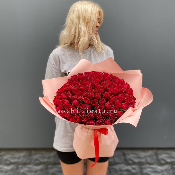 101  красная кенийская роза  в Северодвинске