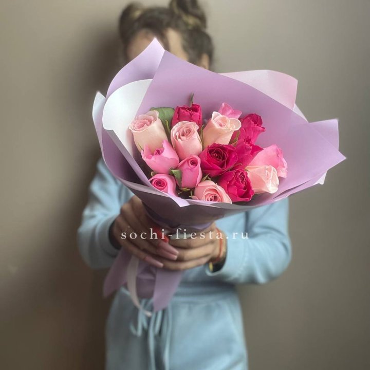 Букет из 15 роз Микс (Кения) в Северодвинске