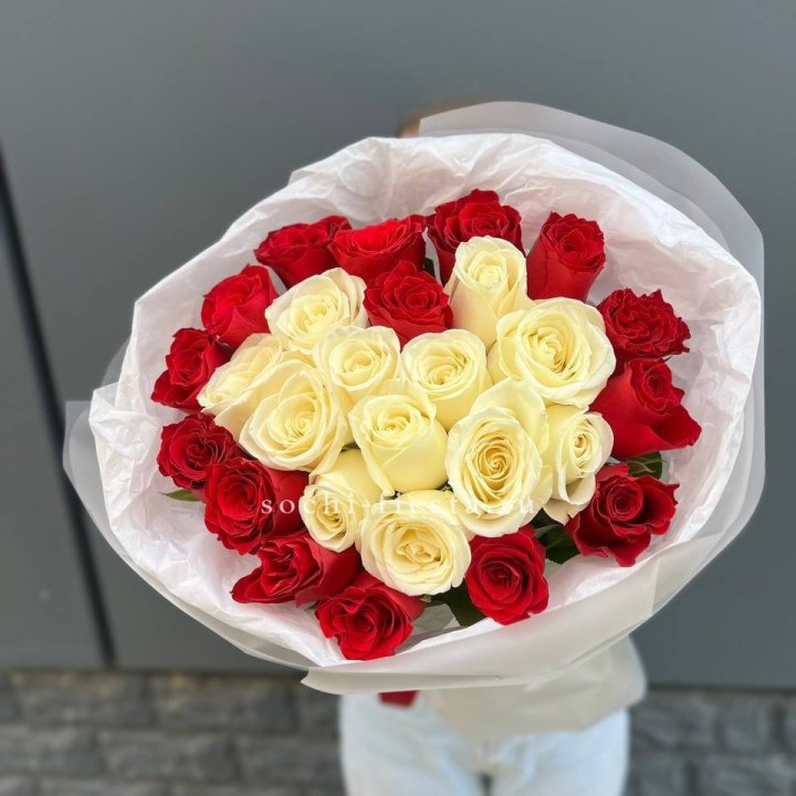 27 роз микс в Северодвинске