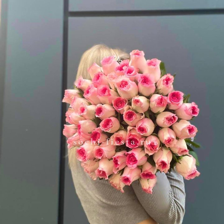 51 розовая роза в Северодвинске