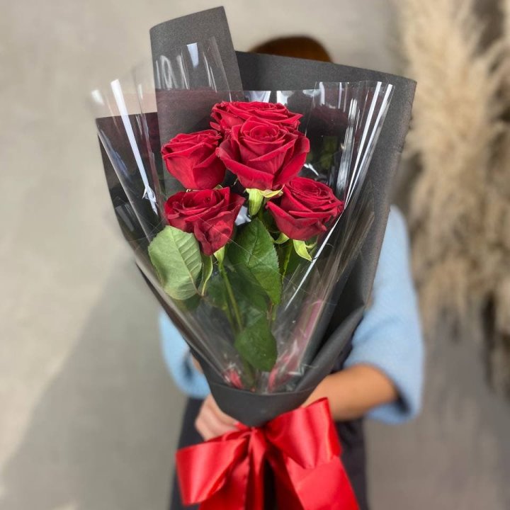 5 роз ред наоми в Северодвинске