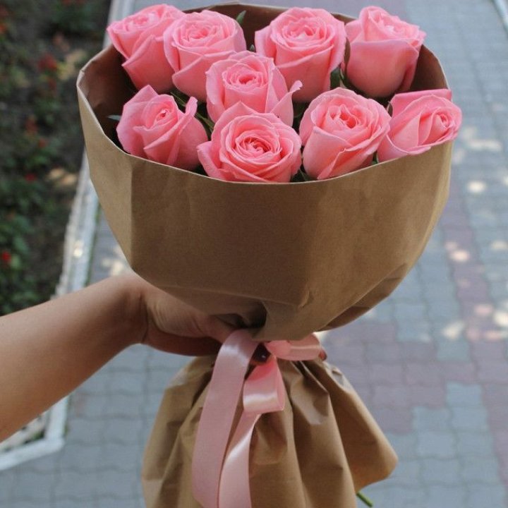 9 розовых роз в Северодвинске