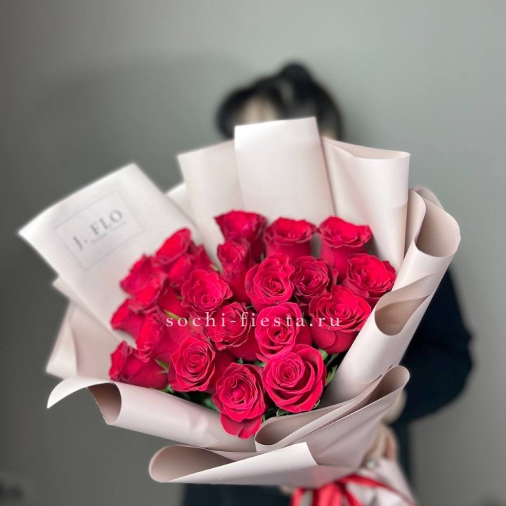 21 красная роза  в Северодвинске