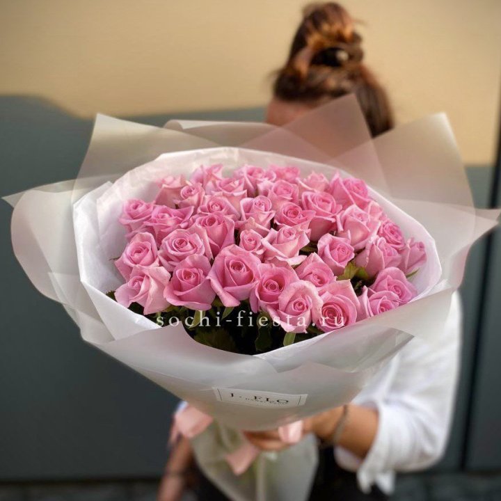 Букет розовых роз  в Северодвинске
