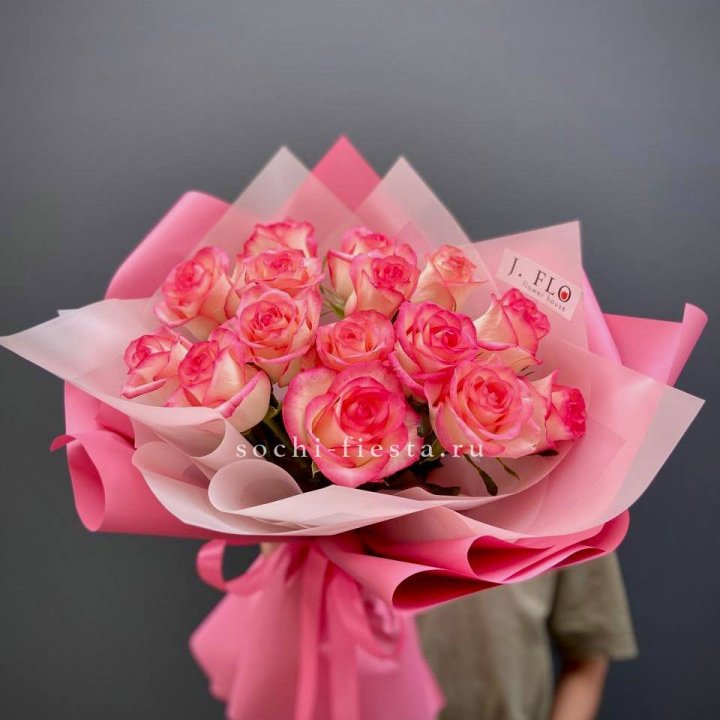 15 роз "Джумилия" в Северодвинске