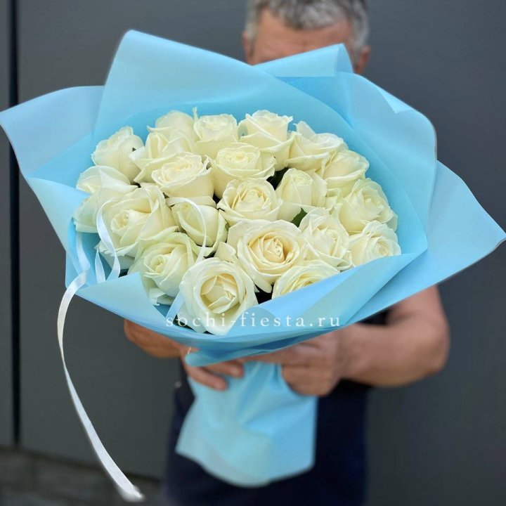 21 белая роза в Северодвинске