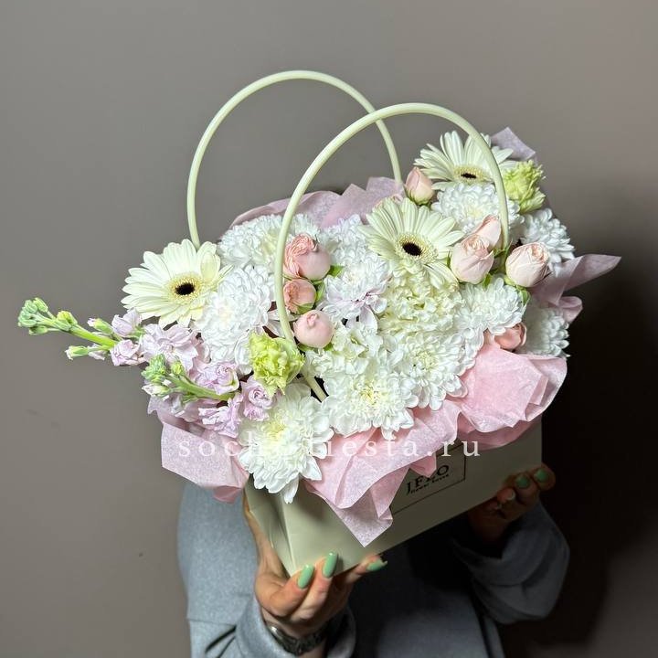 Сумочка "Белый рассвет" в Северодвинске