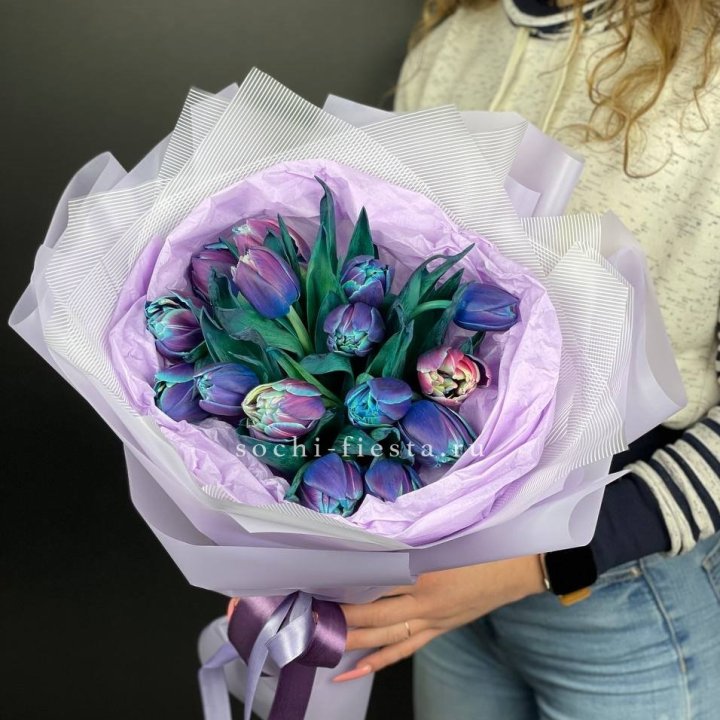 Букет тюльпанов "Пандора" в Северодвинске